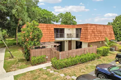 8389 N Coral Circle, North Lauderdale, FL 33068 - Photo 6