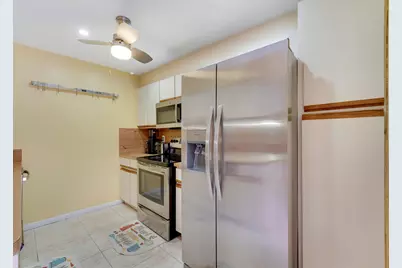 8389 N Coral Circle, North Lauderdale, FL 33068 - Photo 4