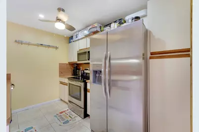 8389 N Coral Circle, North Lauderdale, FL 33068 - Photo 32