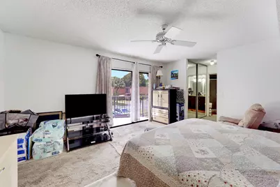 8389 N Coral Circle, North Lauderdale, FL 33068 - Photo 20