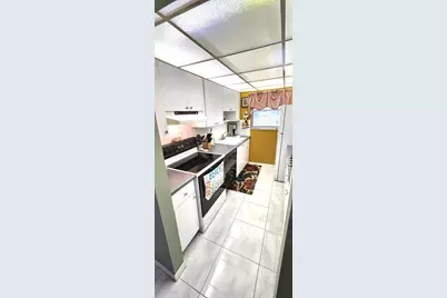 1042 North Drive #D, Delray Beach, FL 33445 - Photo 12
