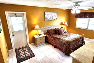 1042 North Dr, Delray Beach, FL 33445 - Photo 20