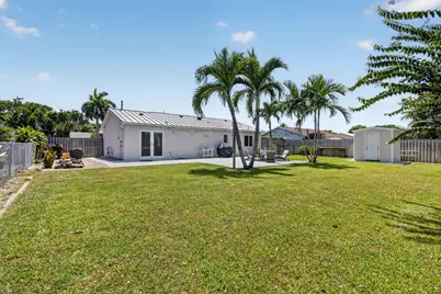 4573 Carthage Circle, Lake Worth, FL 33463 - Photo 32