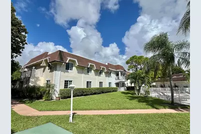 700 SE 2nd Avenue #317, Deerfield Beach, FL 33441 - Photo 10