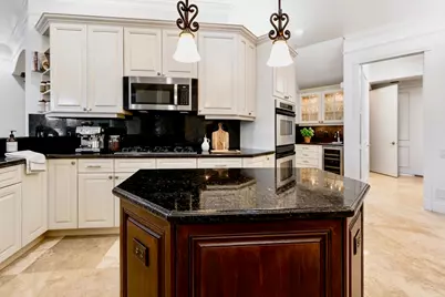 712 Sandy Point Lane, North Palm Beach, FL 33410 - Photo 4