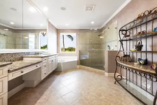 712 Sandy Point Ln, North Palm Beach, FL 33410 - Photo 32
