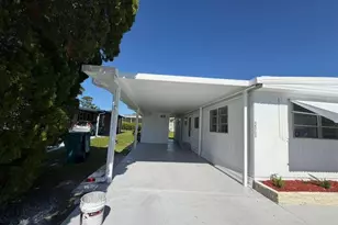 8864 Kings Dr, Boynton Beach, FL 33436 - Photo 2