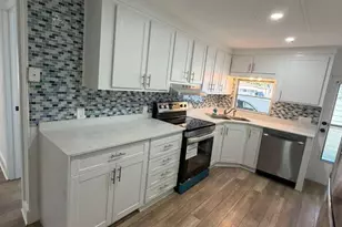 8864 Kings Dr, Boynton Beach, FL 33436 - Photo 14