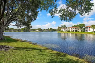 901 Colony Point Cir, Pembroke Pines, FL 33026 - Photo 32