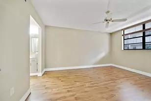 901 Colony Point Cir, Pembroke Pines, FL 33026 - Photo 14