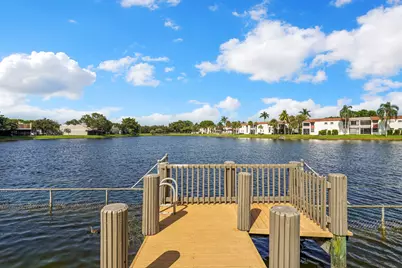 901 Colony Point Circle #207, Pembroke Pines, FL 33026 - Photo 34
