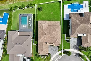 10423 Cobalt Ct, Parkland, FL 33076 - Photo 6