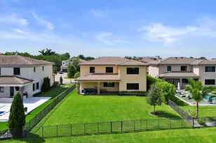 10423 Cobalt Ct, Parkland, FL 33076 - Photo 8