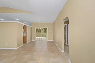 6908 Bronte Cir, Port Saint Lucie, FL 34952 - Photo 14