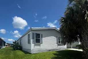 6732 Sinsonte Ct, Fort Pierce, FL 34951 - Photo 2