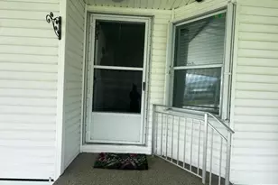 6732 Sinsonte Ct, Fort Pierce, FL 34951 - Photo 10