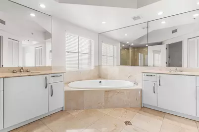2051 SE 3rd Street #307, Deerfield Beach, FL 33441 - Photo 22