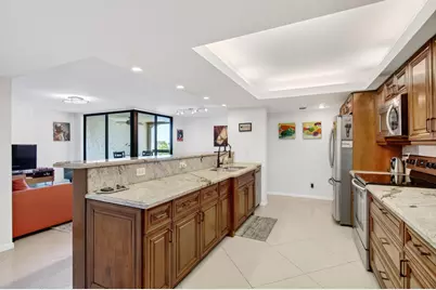 825 Egret Circle #504, Delray Beach, FL 33444 - Photo 2
