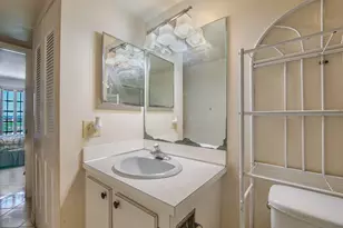 5570 NW 44th St, Lauderhill, FL 33319 - Photo 14