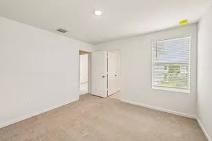 643 Salisbury Cir, Fort Pierce, FL 34982 - Photo 22
