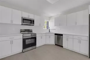 200 NW 33rd Terrace, Lauderhill, FL 33311 - Photo 2