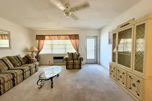 348 Northampton Q, West Palm Beach, FL 33417 - Photo 1
