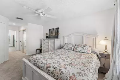 12842 Meadowbend Drive, Wellington, FL 33414 - Photo 4