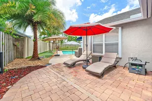 12842 Meadowbend Dr, Wellington, FL 33414 - Photo 36