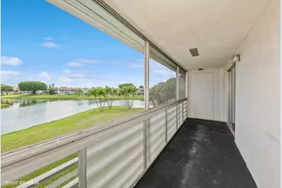 118 Somerset F, West Palm Beach, FL 33417 - Photo 16