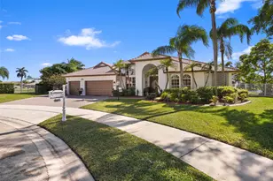 6691 Segovia Way, Pembroke Pines, FL 33331 - Photo 2