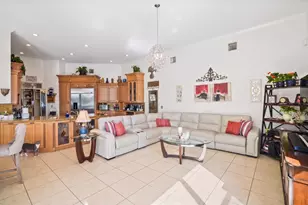 6691 Segovia Way, Pembroke Pines, FL 33331 - Photo 22