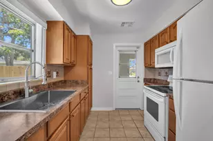 145 Greenbrier Dr, Palm Springs, FL 33461 - Photo 22