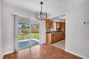 145 Greenbrier Dr, Palm Springs, FL 33461 - Photo 6