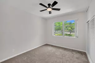 145 Greenbrier Dr, Palm Springs, FL 33461 - Photo 18