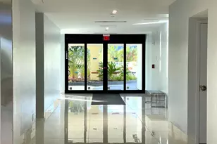 20335 W Country Club Dr, Aventura, FL 33180 - Photo 34