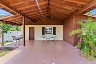 1102 Florence Rd, Lantana, FL 33462 - Photo 2