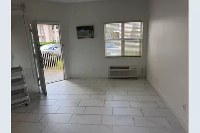 10057 Perfect Drive, Port Saint Lucie, FL 34986 - Photo 4