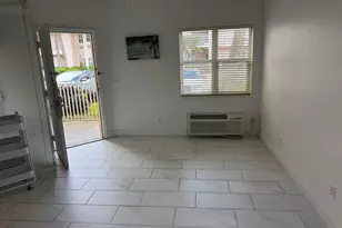10057 Perfect Dr, Port Saint Lucie, FL 34986 - Photo 4