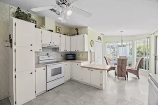 8498 Lavender Ct, Port Saint Lucie, FL 34952 - Photo 12