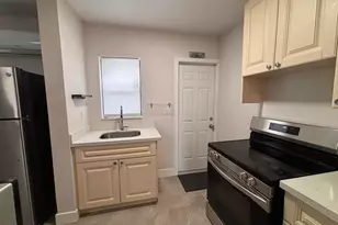 413 S Ocean Blvd, Pompano Beach, FL 33062 - Photo 2