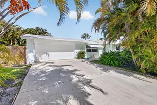 1205 SW 1st St, Boynton Beach, FL 33435 - Photo 2
