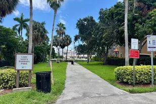 690 SE 23rd Ave, Pompano Beach, FL 33062 - Photo 30