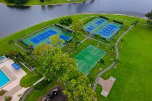 7606 Briarcliff Cir, Lake Worth, FL 33467 - Photo 6