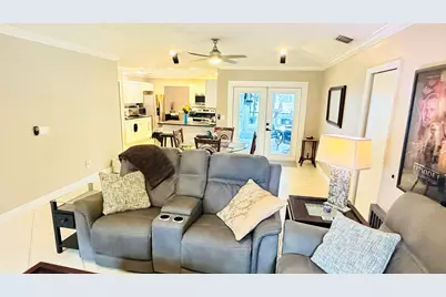 757 SE Lighthouse Avenue, Port Saint Lucie, FL 34983 - Photo 6