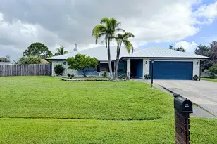 757 SE Lighthouse Ave, Port Saint Lucie, FL 34983 - Photo 4