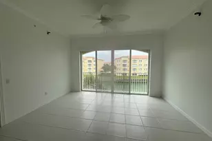 7 Harbour Isle Dr E, Fort Pierce, FL 34949 - Photo 10