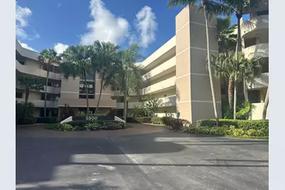 5900 Camino Del Sol #206, Boca Raton, FL 33433 - Photo 10