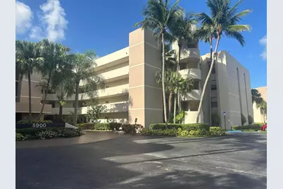 5900 Camino Del Sol #206, Boca Raton, FL 33433 - Photo 8