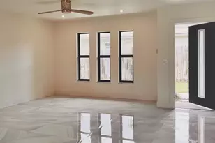 9287 Sunrise Dr, West Palm Beach, FL 33403 - Photo 18
