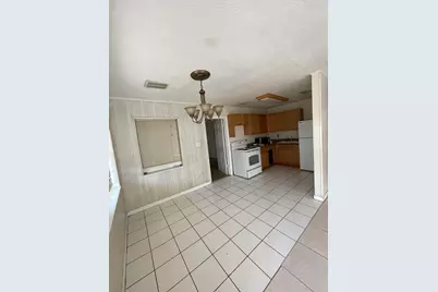 2801 Avenue E, Fort Pierce, FL 34947 - Photo 4